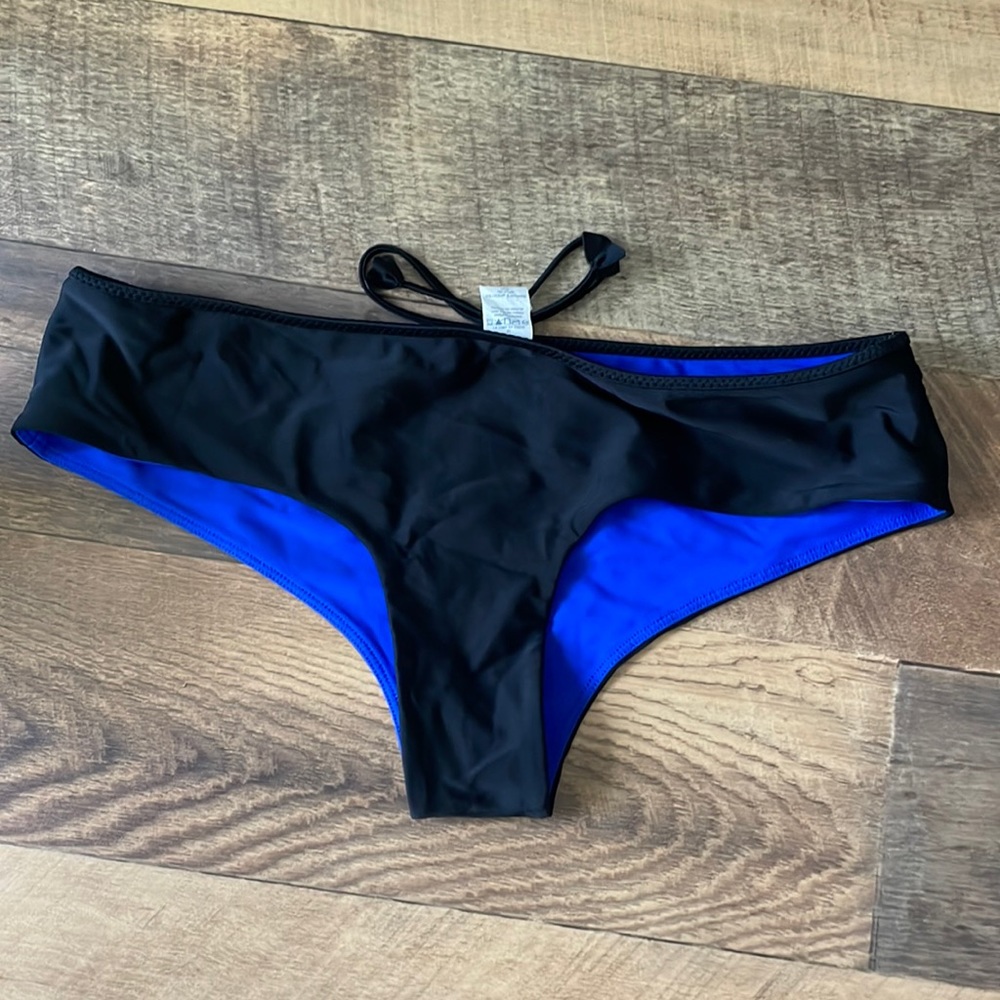 Size 6 lululemon bikini swim